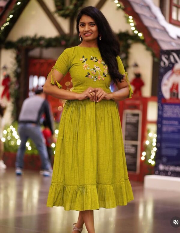 Indu Embroidered Reyon Slub Dress