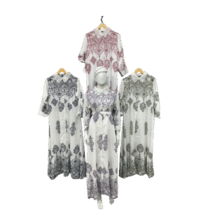 Regal Print Maxi Kaftan with Lace Collar