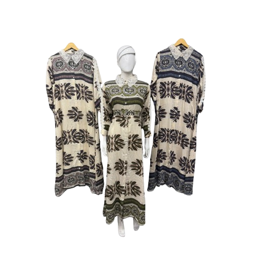 Regal Print Maxi Kaftan with Lace Collar